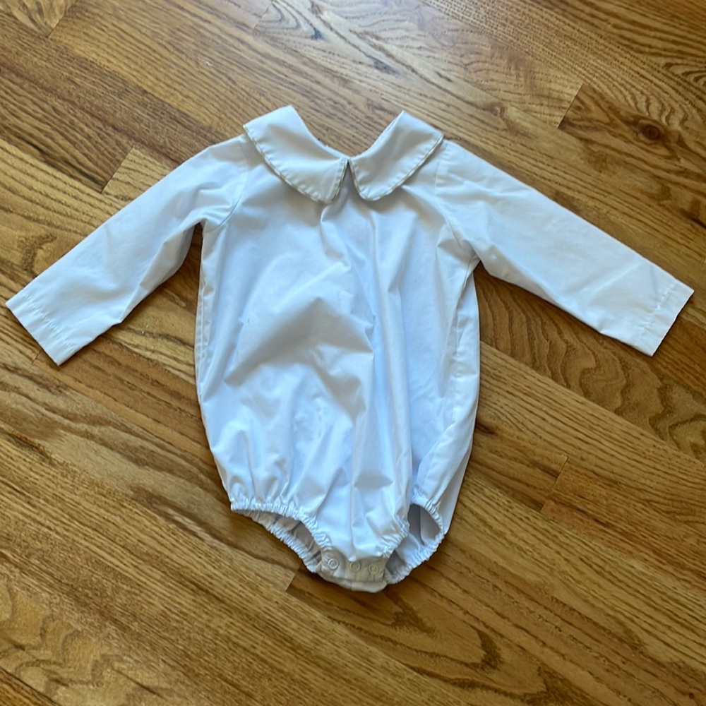 TBBC White Peter Pan Bodysuit with tan and white piped collar, size: 18-24 mo